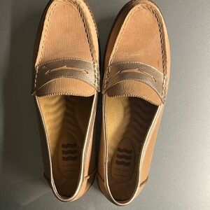 Sperry Tan Loafers with Leather Strap and Rubber Sole